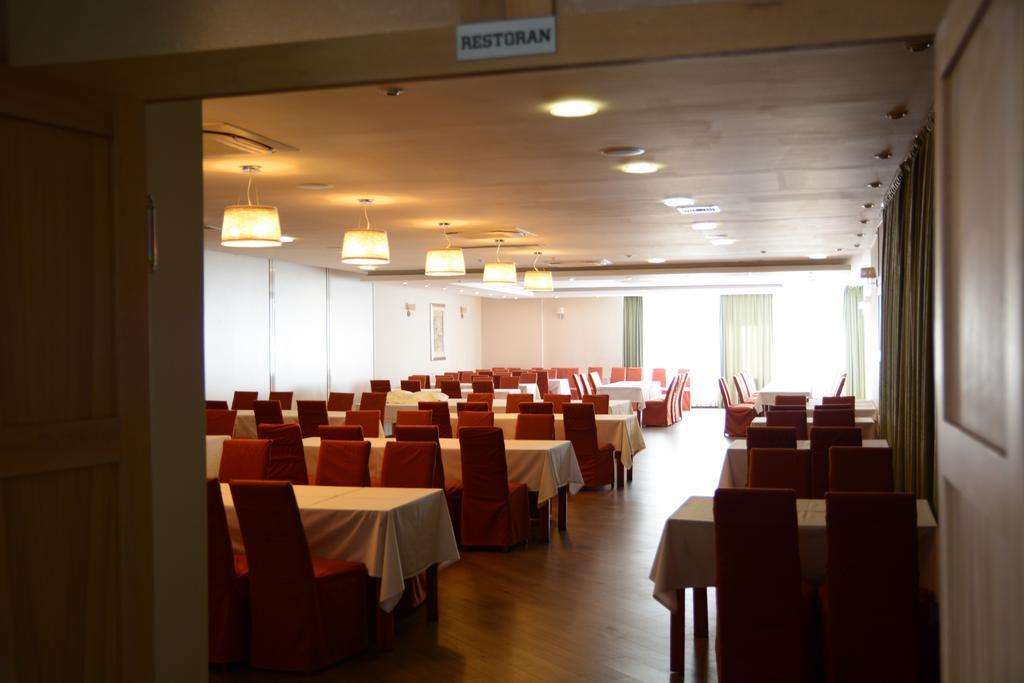 Vogošća Hotel Park מראה חיצוני תמונה