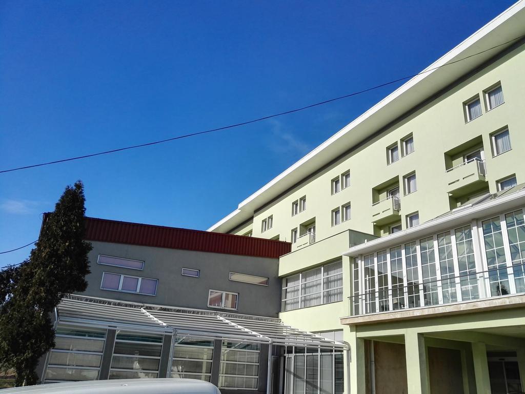 Vogošća Hotel Park מראה חיצוני תמונה