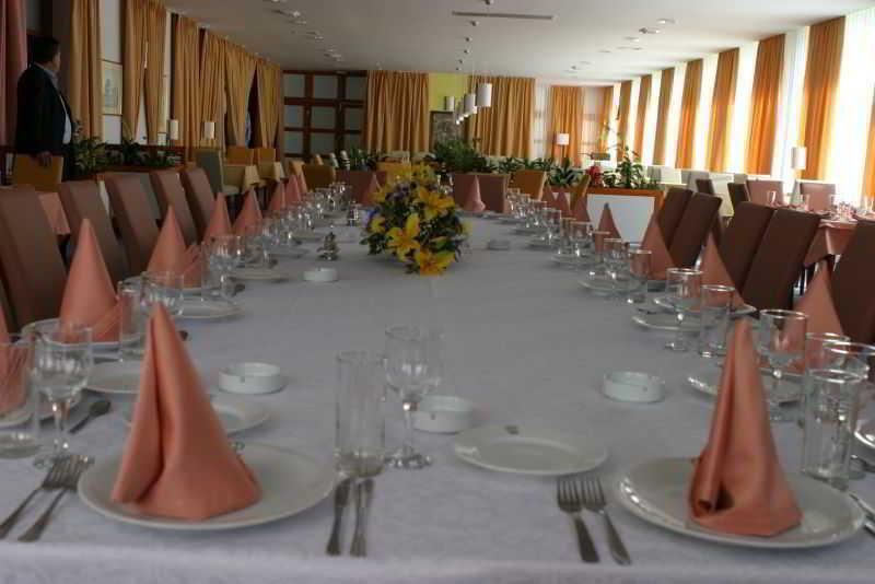 Vogošća Hotel Park מראה חיצוני תמונה