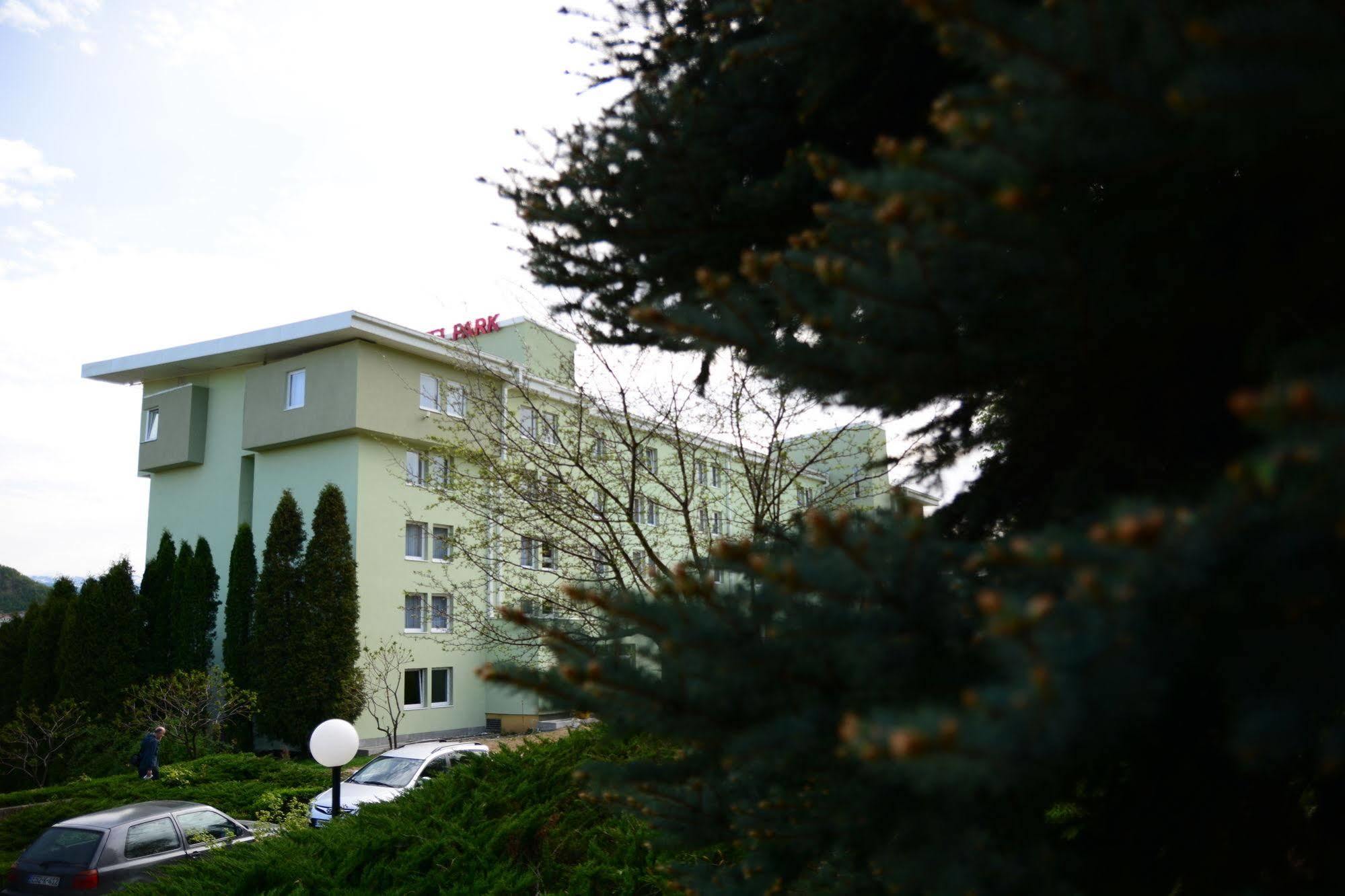 Vogošća Hotel Park מראה חיצוני תמונה
