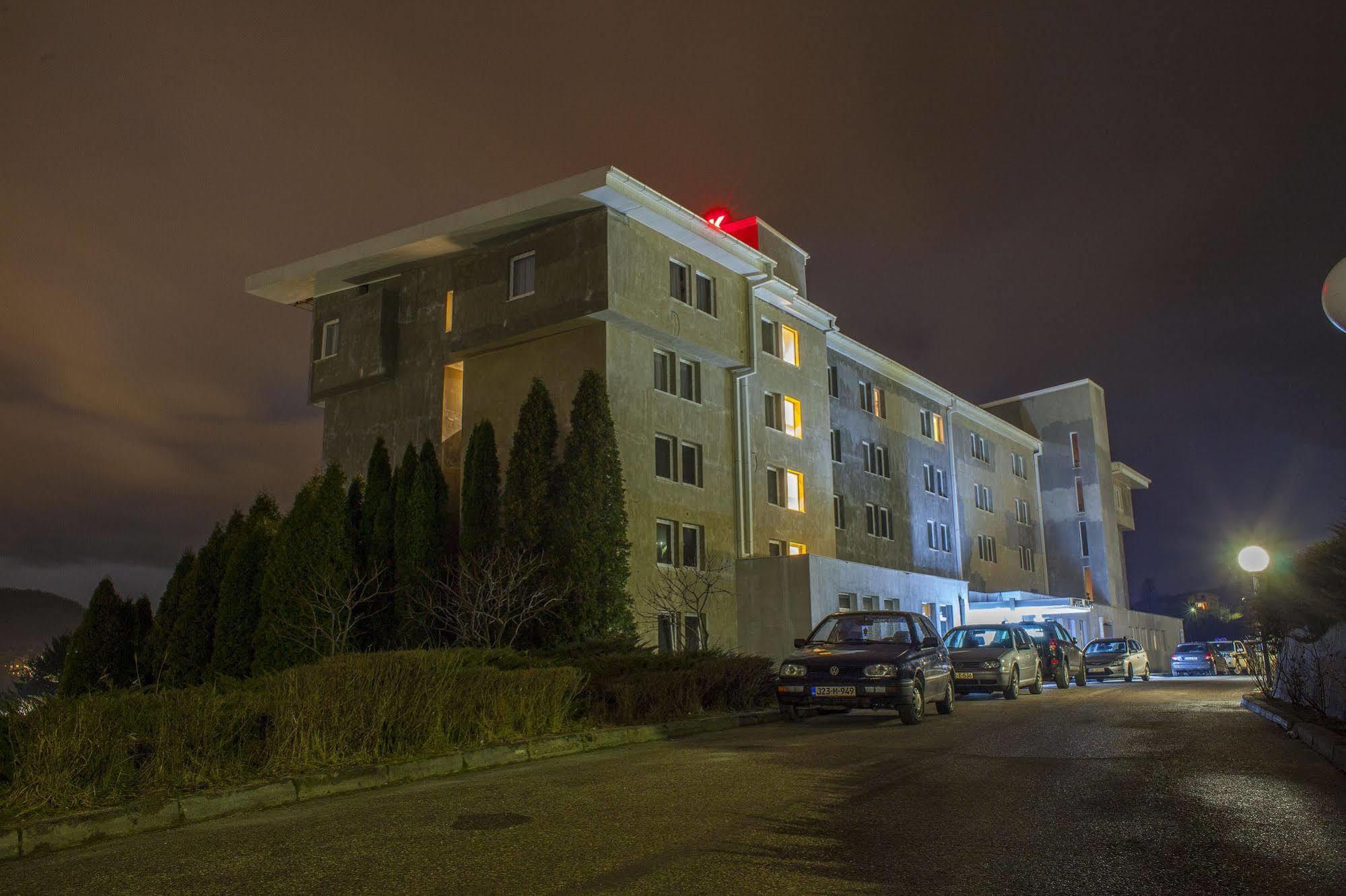Vogošća Hotel Park מראה חיצוני תמונה